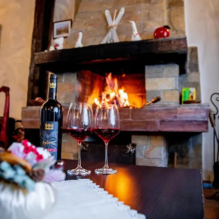 Velinov Boutique With Free Shuttle