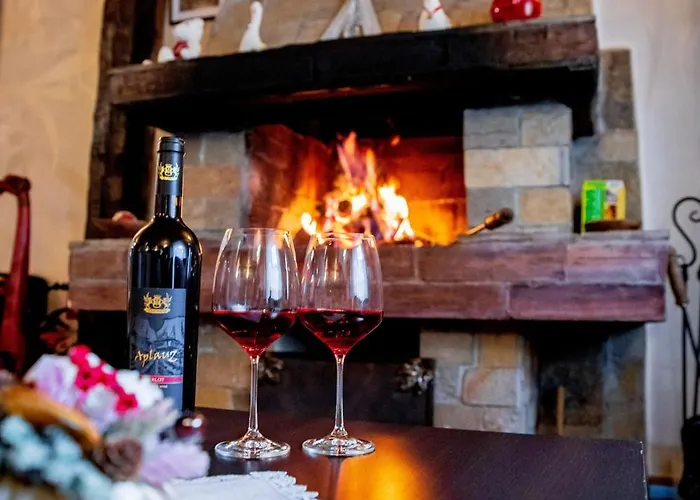 Velinov Boutique With Free Shuttle