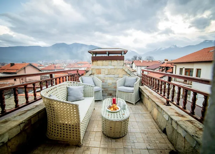 酒店 Velinov Boutique With Free Shuttle 班斯科